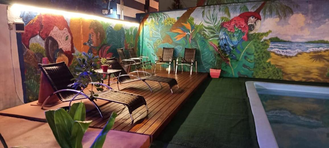 Oceanic Hostel Balneário Camboriú Exteriör bild