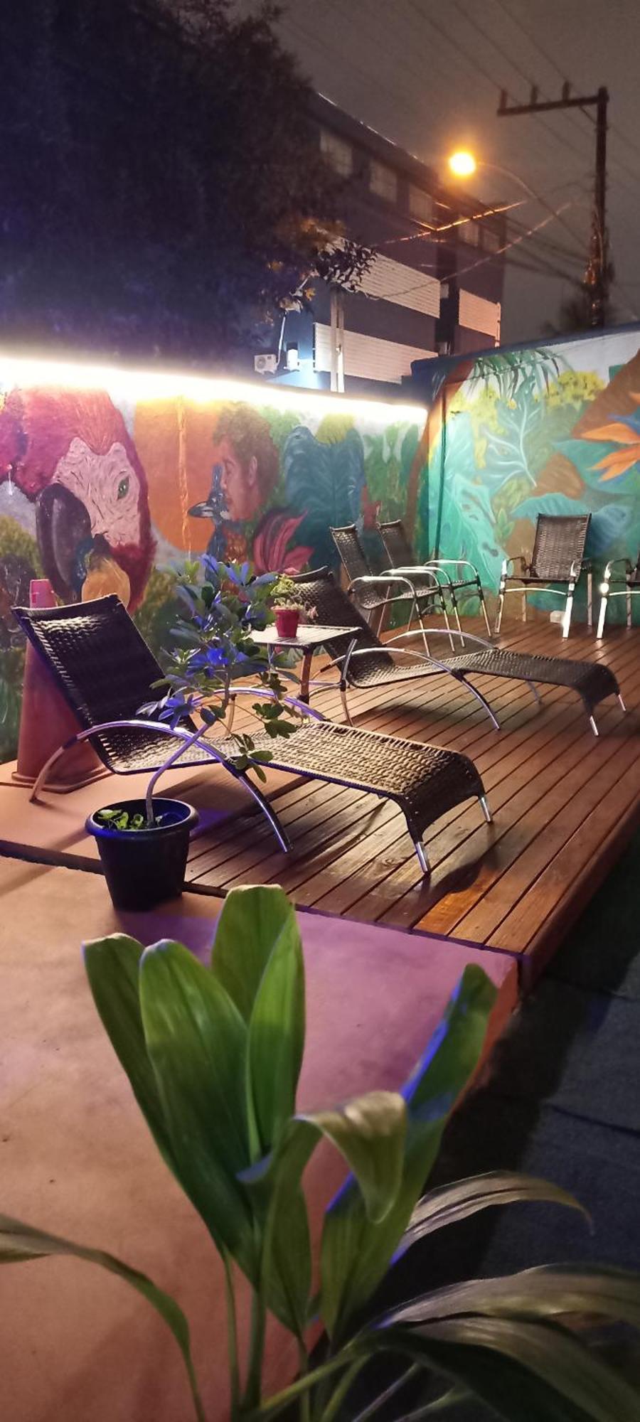 Oceanic Hostel Balneário Camboriú Exteriör bild