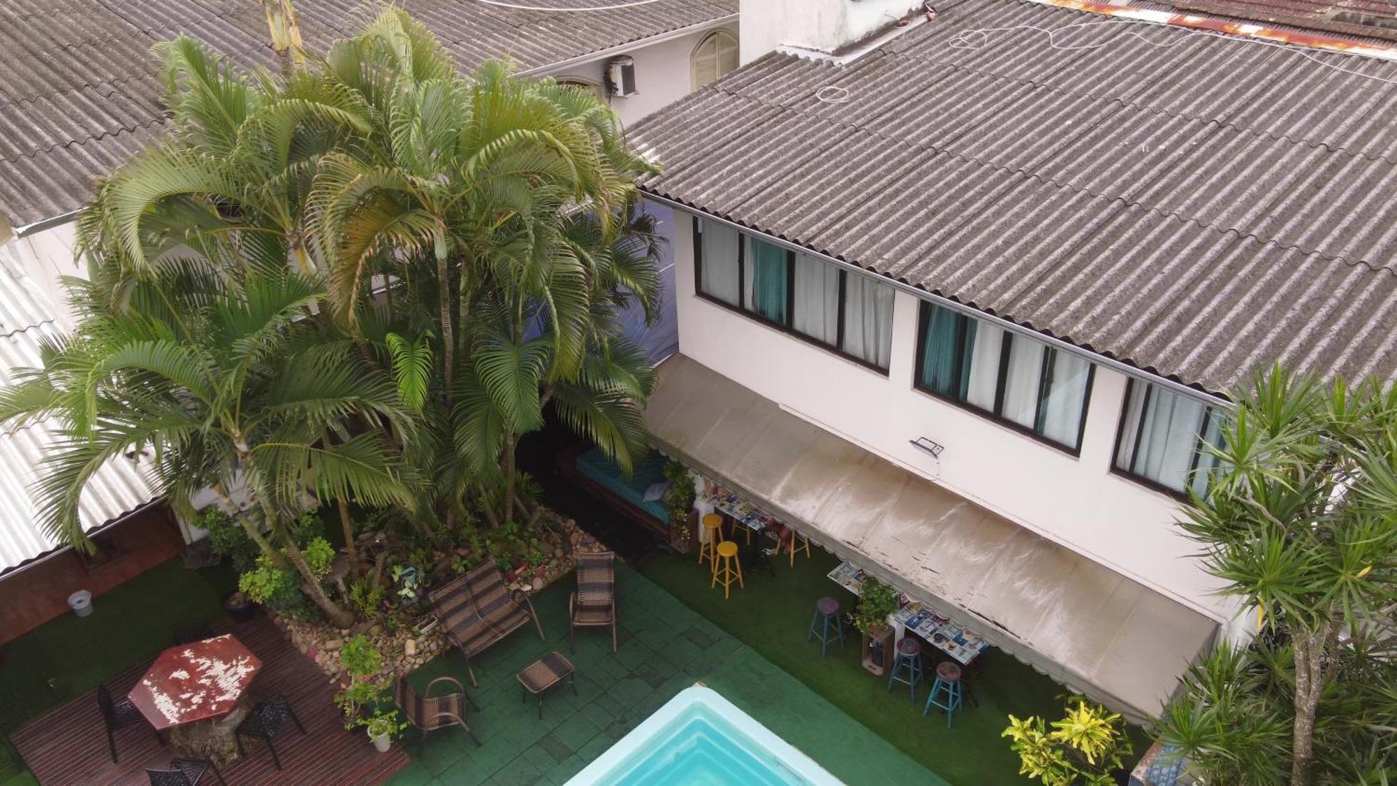 Oceanic Hostel Balneário Camboriú Exteriör bild